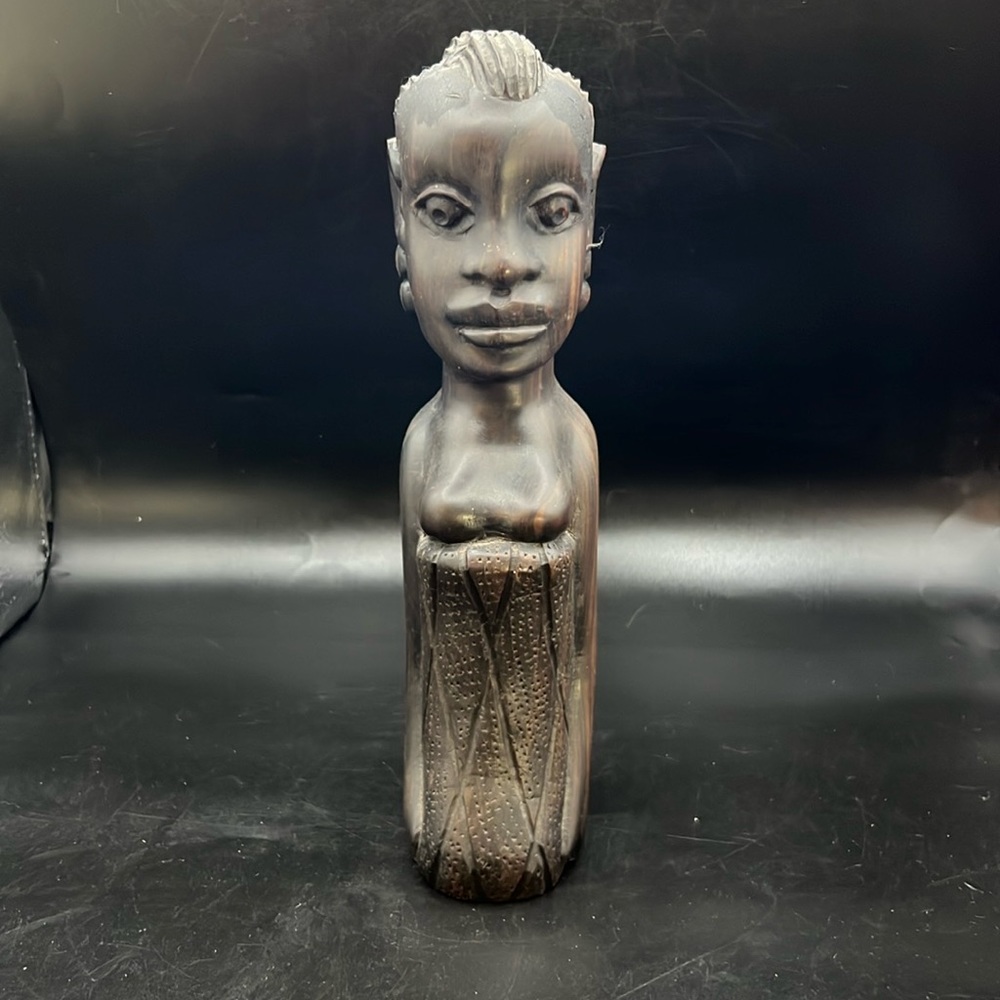 IRONWOOD LADY WITH PAPOOSE